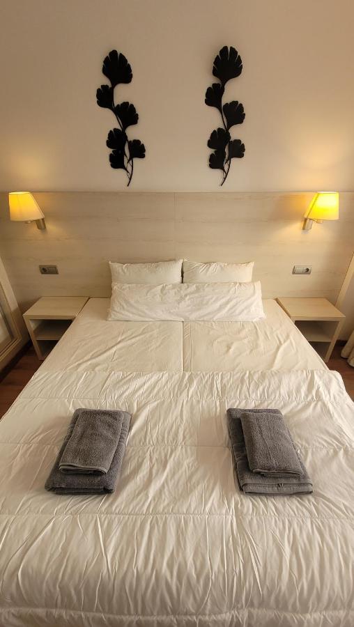 Platan Apartment سالو المظهر الخارجي الصورة